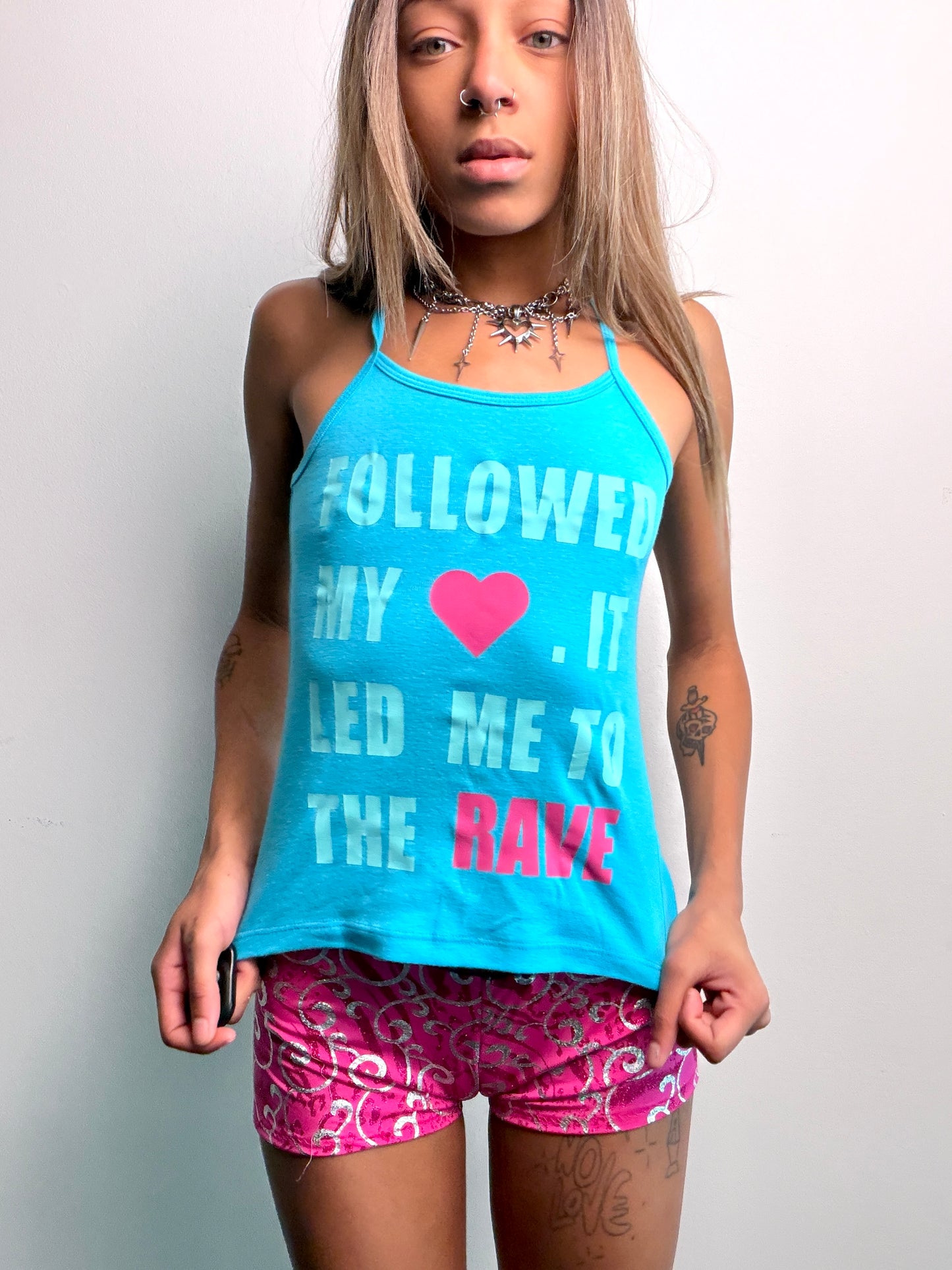 Follow <3 tank